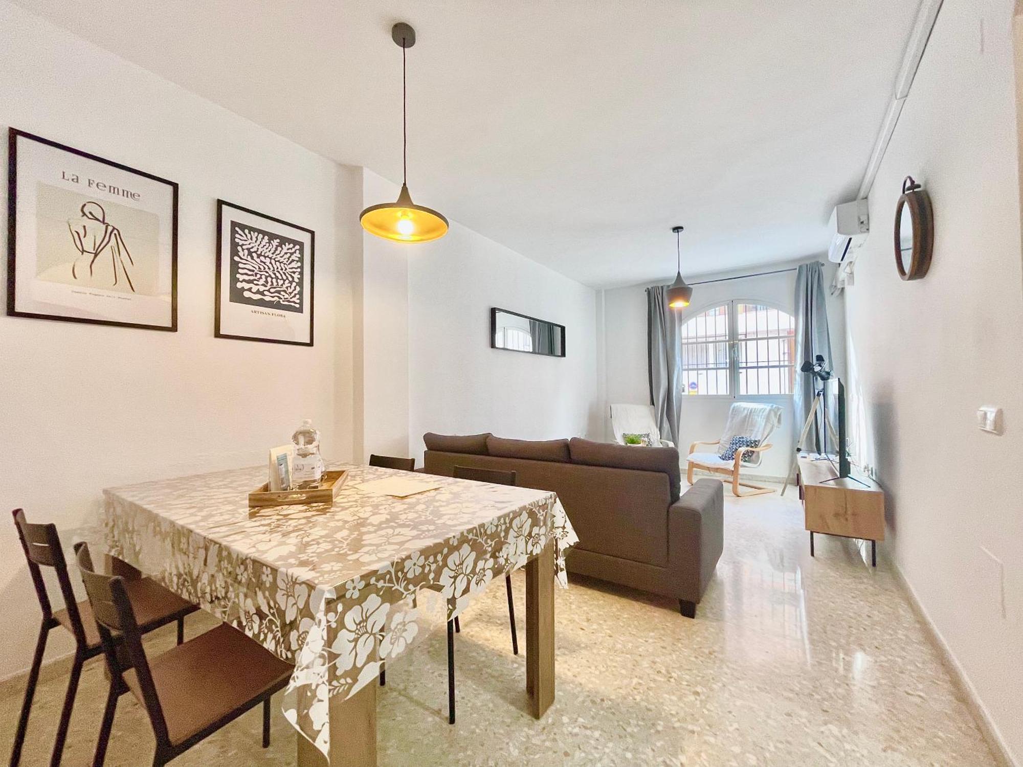 Centrico 2 Dormitorios Con Parking En La Trinidad Málaga Exteriör bild