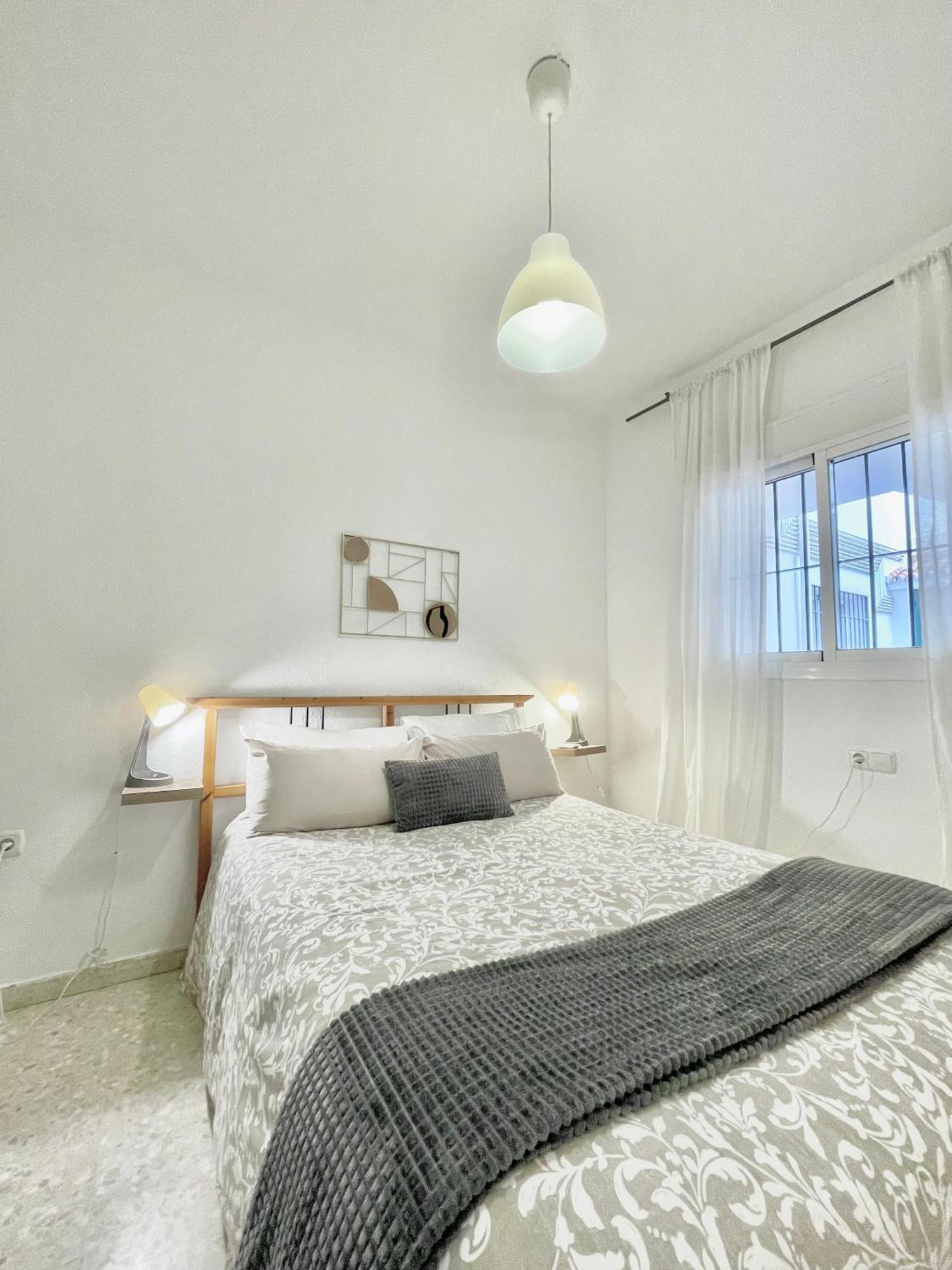 Centrico 2 Dormitorios Con Parking En La Trinidad Málaga Exteriör bild